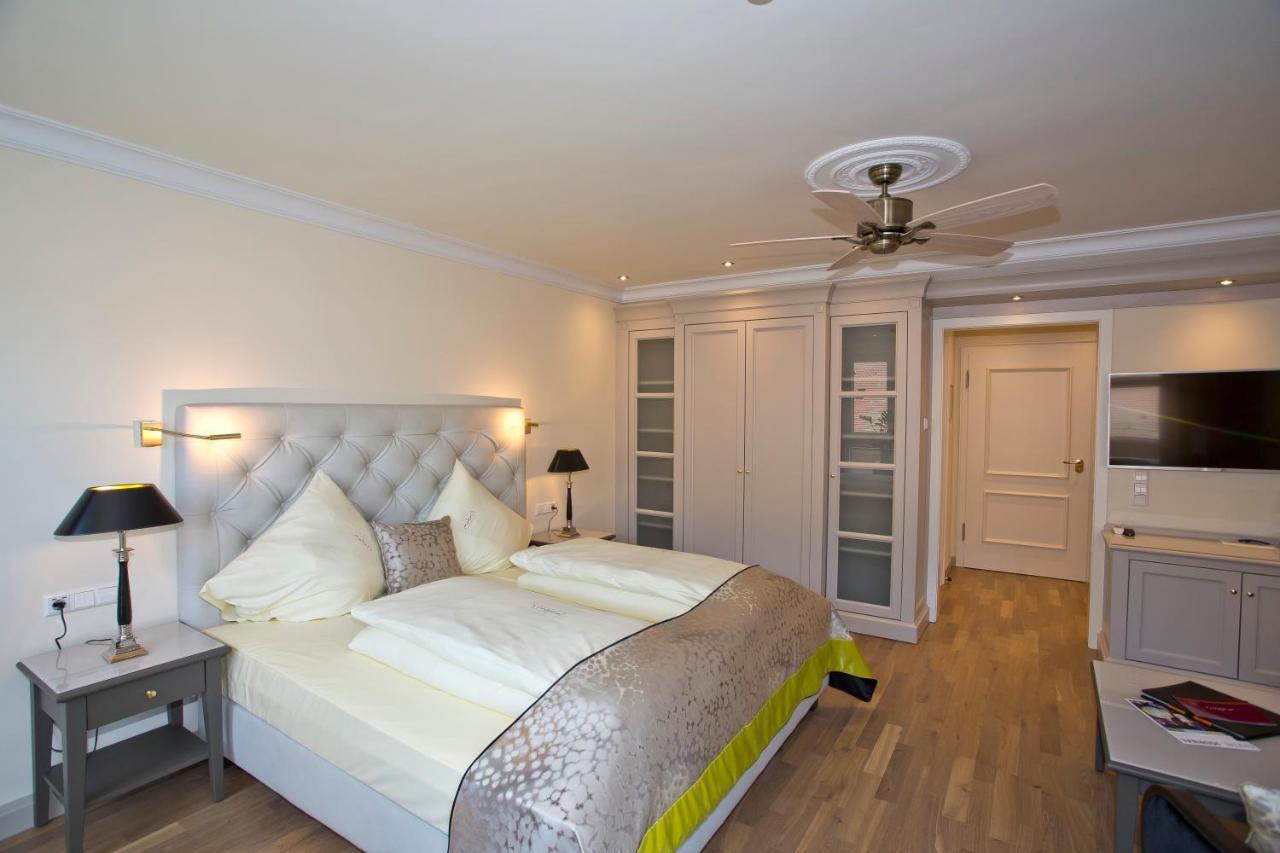 Mokni'S Palais Hotel & Spa Bad Wildbad Exteriör bild
